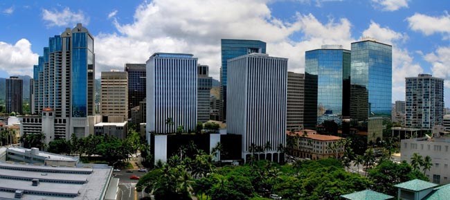Commercial Laundry Service in Honolulu, Hawaii For Restaurants, Healthcare, Hotels, Medical, Retail and More